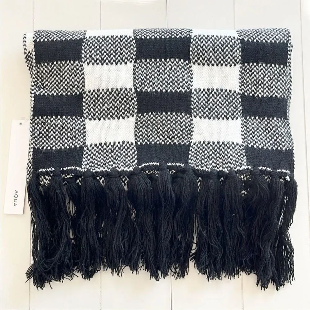 NWT Bloomingdales Exclusive Aqua Checkered Scarf Shawl
